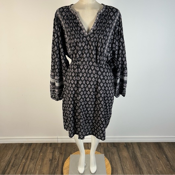 ❤️ Old Navy Black and White Long Sleeve Dress XL - Picture 1 of 12